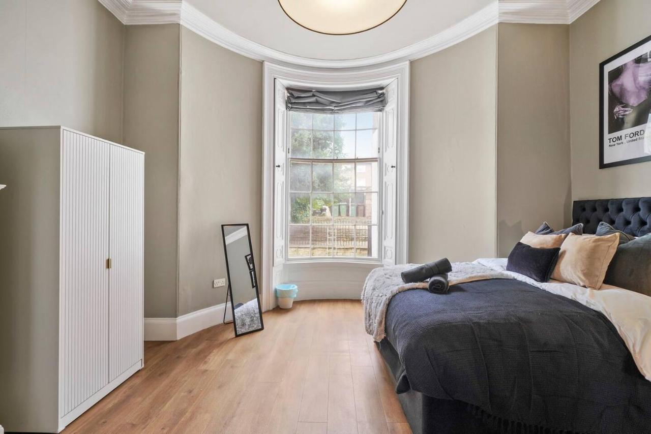 Lovely Central Wakefield Apartment - Parking 외부 사진