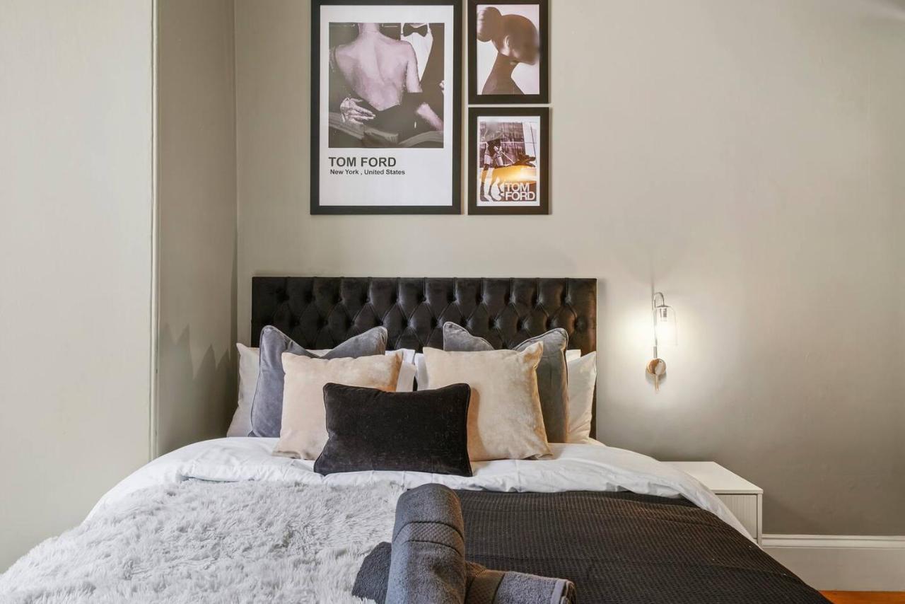 Lovely Central Wakefield Apartment - Parking 외부 사진