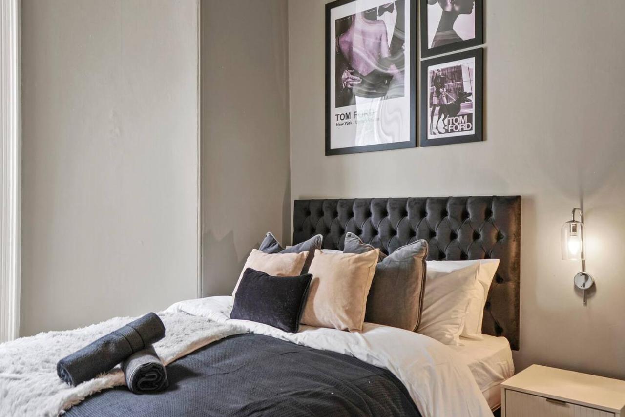 Lovely Central Wakefield Apartment - Parking 외부 사진
